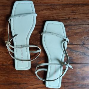 NWT Leather sandals
